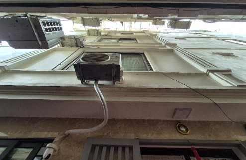 QUAN TÂM- BÁN NHÀ  phố Trương Định, DT 36m² 5 tầng, ô tô gần, nhà đẹp, 3 ngủ, về ở luôn. Giá chỉ 4.35 tỷ